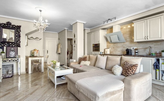 Resale - Town House -
Orihuela Costa - Costa Blanca