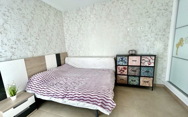 Resale - Town House -
Los Dolses - Inland