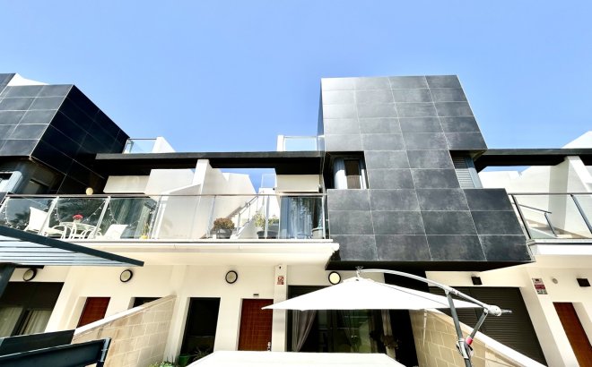 Resale - Town House -
Los Dolses - Inland