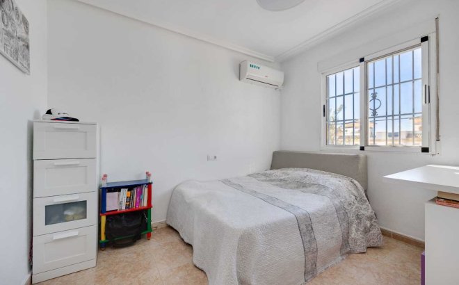 Resale - Town House -
Torrevieja - Costa Blanca