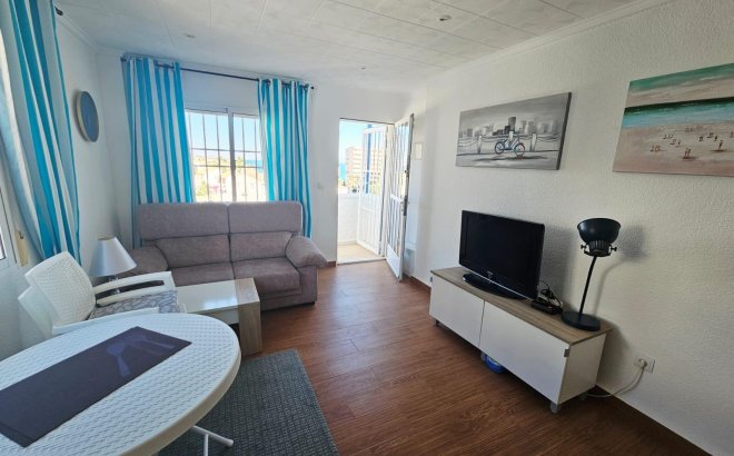 Resale - Dúplex -
Torrevieja - Cabo Cervera
