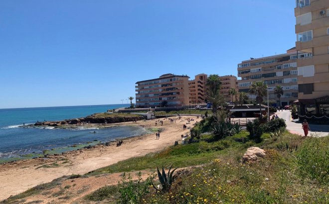 Resale - Apartment -
Torrevieja - Cabo Cervera