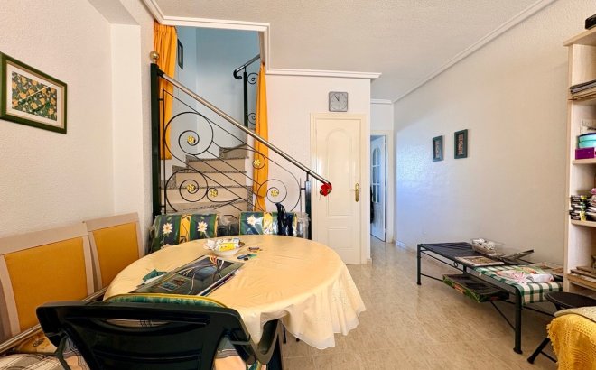 Resale - Town House -
Rojales - Inland