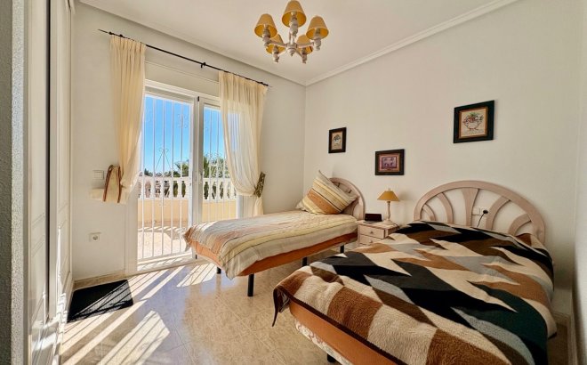 Resale - Town House -
Rojales - Inland