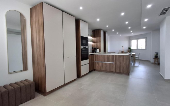 Resale - Apartment -
Torrevieja - Acequion