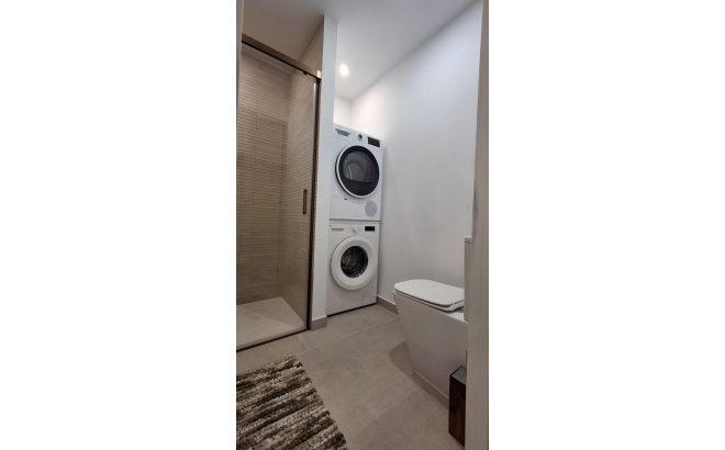 Resale - Apartment -
Torrevieja - Acequion