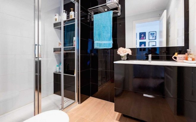 Resale - Penthouse -
Lomas De Campoamor - Inland