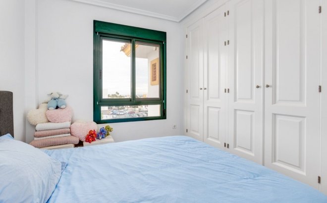 Resale - Penthouse -
Lomas De Campoamor - Inland