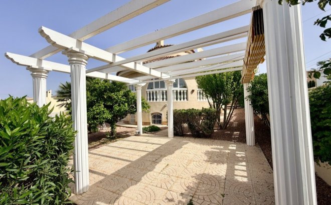 Resale - Villa -
Ciudad Quesada - Costa Blanca