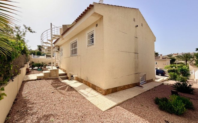 Resale - Villa -
Ciudad Quesada - Costa Blanca
