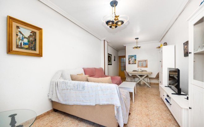 Herverkoop - Appartement -
Torrevieja