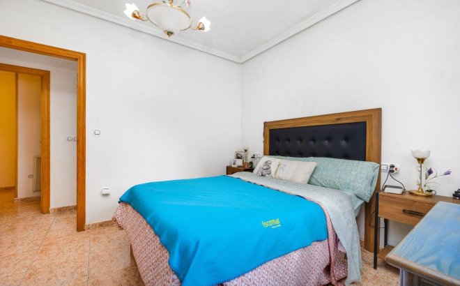 Herverkoop - Appartement -
Torrevieja