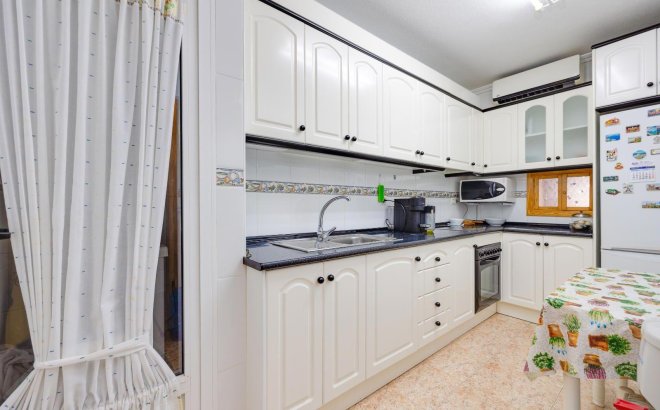 Herverkoop - Appartement -
Torrevieja