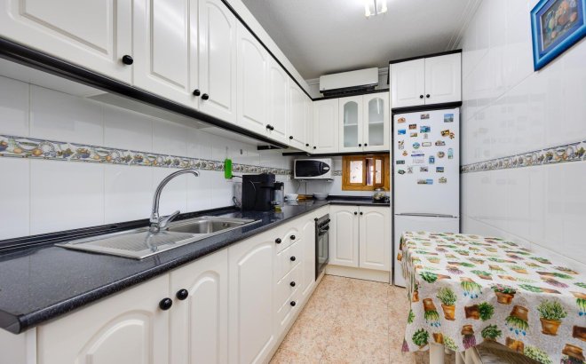 Herverkoop - Appartement -
Torrevieja