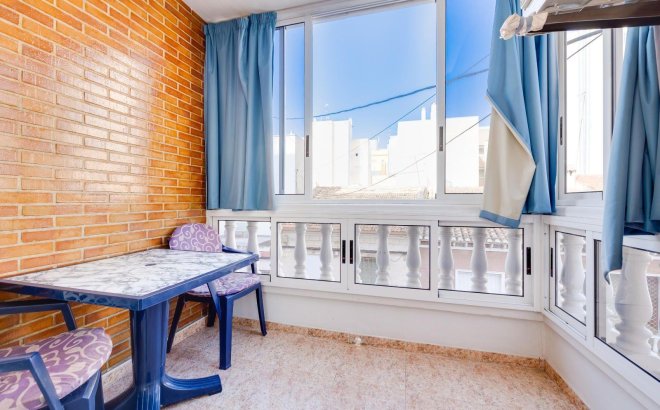 Herverkoop - Appartement -
Torrevieja