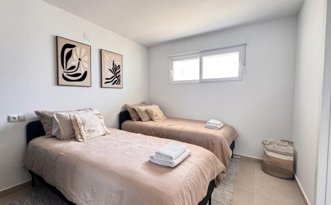 Resale - Apartment -
Torrevieja - Acequion