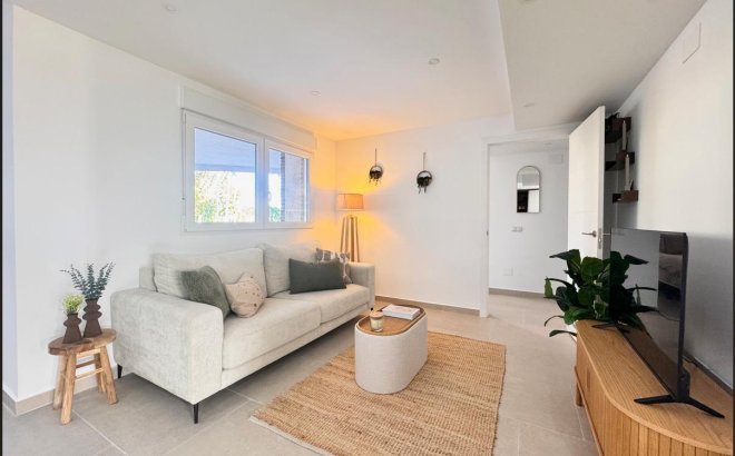 Resale - Apartment -
Torrevieja - Acequion