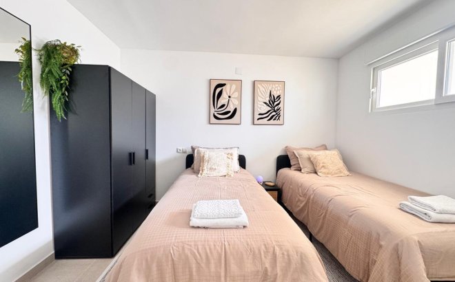 Resale - Apartment -
Torrevieja - Acequion