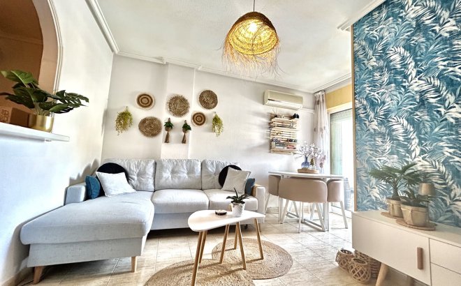 Resale - Apartment -
Torrevieja - Costa Blanca