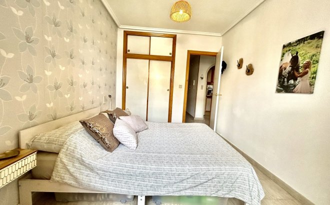 Resale - Apartment -
Torrevieja - Costa Blanca