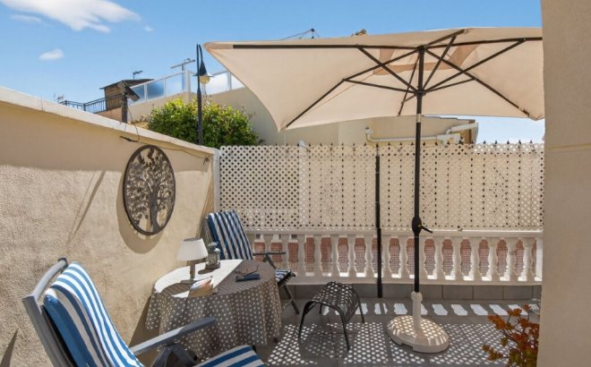 Resale - Quad House -
Playa Flamenca - Serena III