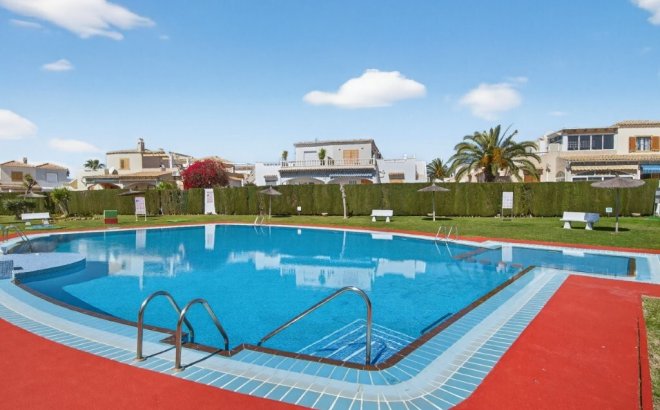 Resale - Quad House -
Playa Flamenca - Serena III