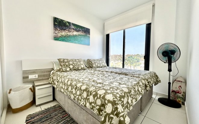 Resale - Apartment -
Villamartin - Costa Blanca