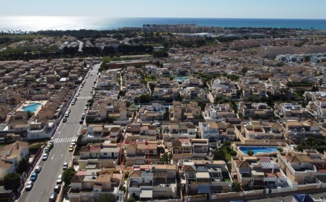Resale - Dúplex -
Torrevieja - Costa Blanca