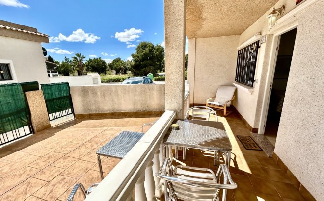 Resale - Apartment -
Villamartin - Costa Blanca
