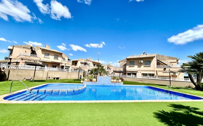 Resale - Apartment -
Villamartin - Costa Blanca