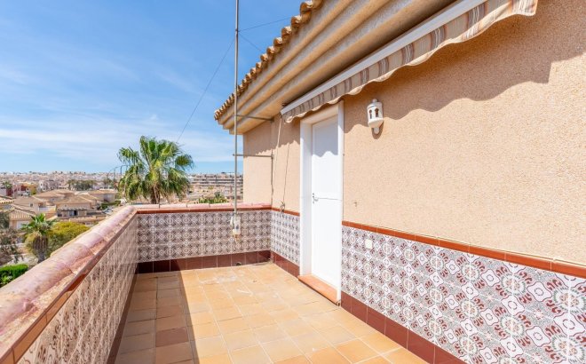 Resale - Villa -
Torrevieja - Los Balcones - Los Altos del Edén