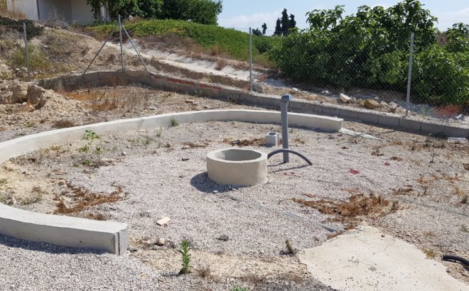 Herverkoop - Finca -
Los Montesinos