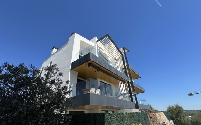 Resale - Apartment -
Las Colinas Golf - Costa Blanca