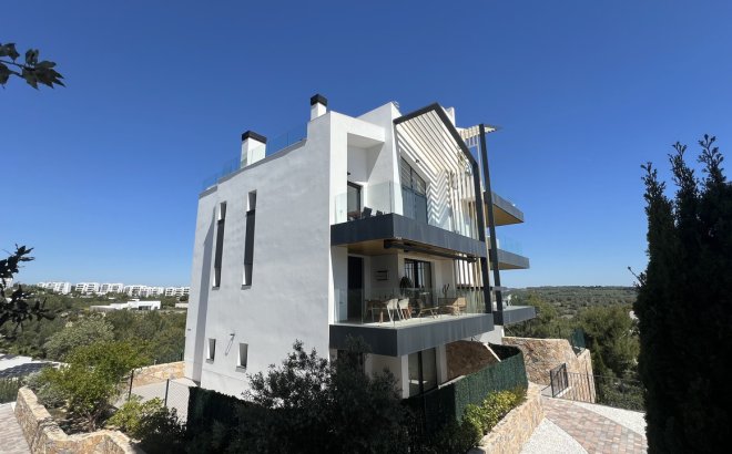 Resale - Apartment -
Las Colinas Golf - Costa Blanca