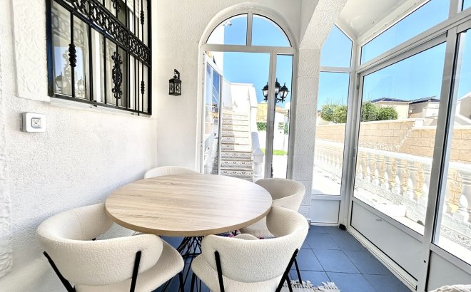 Resale - Town House -
Punta Prima - Costa Blanca