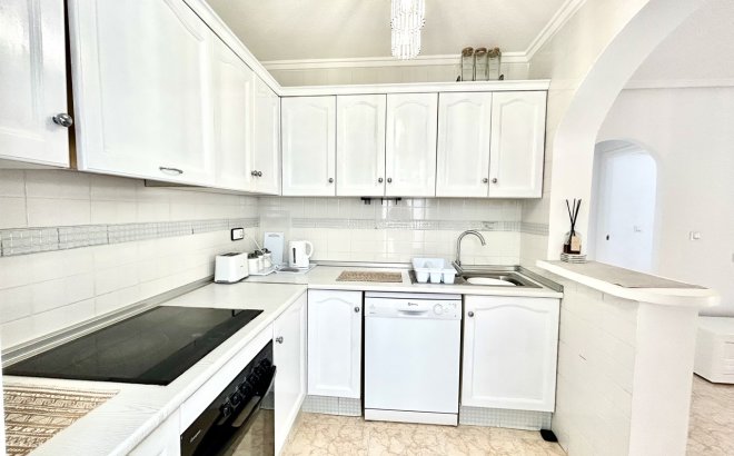 Resale - Town House -
Punta Prima - Costa Blanca