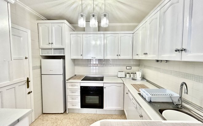 Resale - Town House -
Punta Prima - Costa Blanca