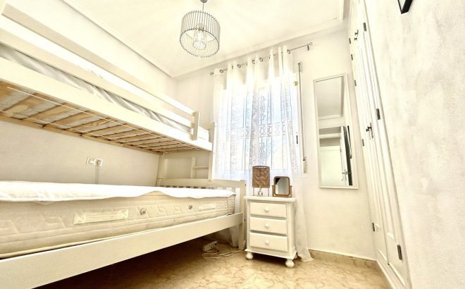 Resale - Town House -
Punta Prima - Costa Blanca