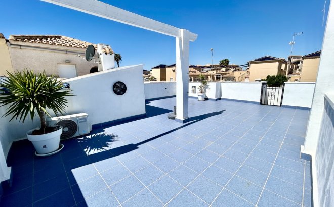 Resale - Town House -
Punta Prima - Costa Blanca