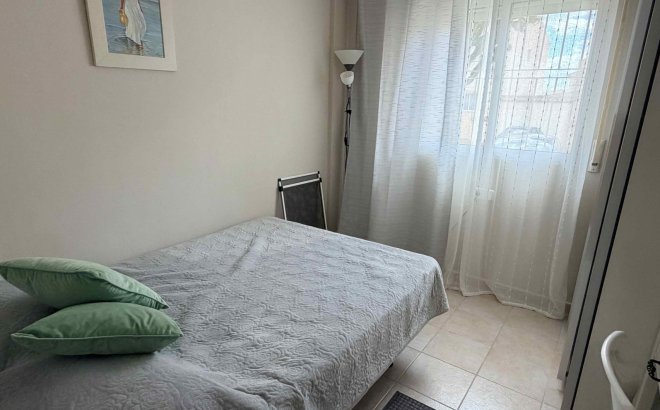 Resale - Bungalow -
Orihuela Costa - Costa Blanca