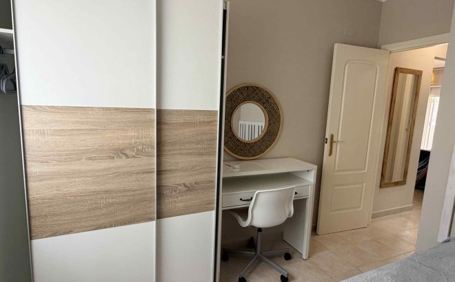 Resale - Bungalow -
Orihuela Costa - Costa Blanca