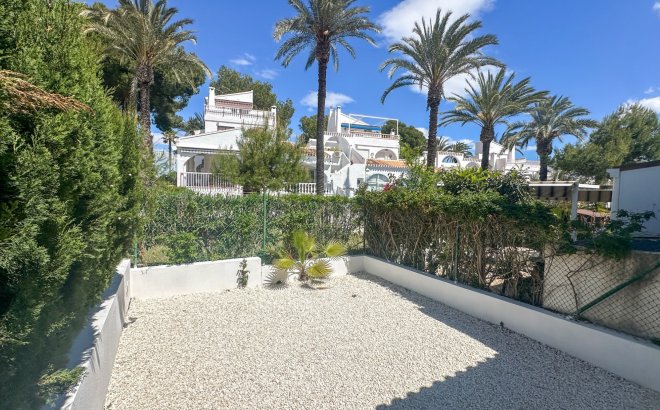 Resale - Town House -
Orihuela Costa - Costa Blanca