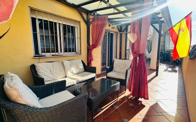 Resale - Apartment -
Torrevieja - Costa Blanca