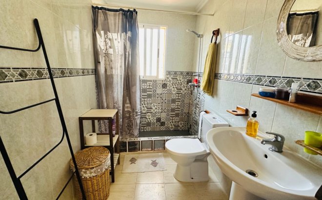 Resale - Apartment -
Torrevieja - Costa Blanca