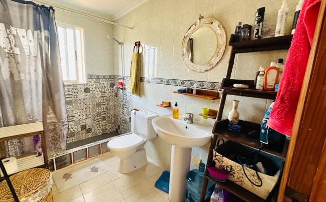 Resale - Apartment -
Torrevieja - Costa Blanca