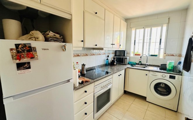 Resale - Apartment -
Torrevieja - Costa Blanca