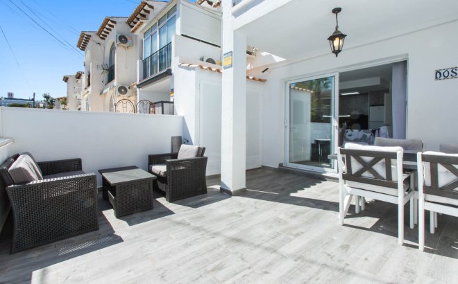 Resale - Dúplex -
Torrevieja - Costa Blanca