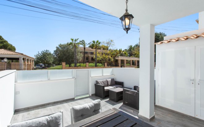 Resale - Dúplex -
Torrevieja - Costa Blanca