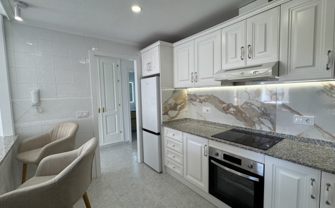 Resale - Apartment -
Lomas De Campoamor - Costa Blanca