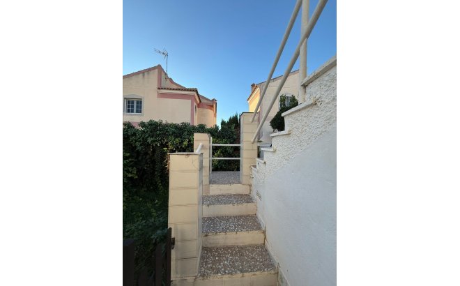 Resale - Town House -
Torrevieja - Los Altos